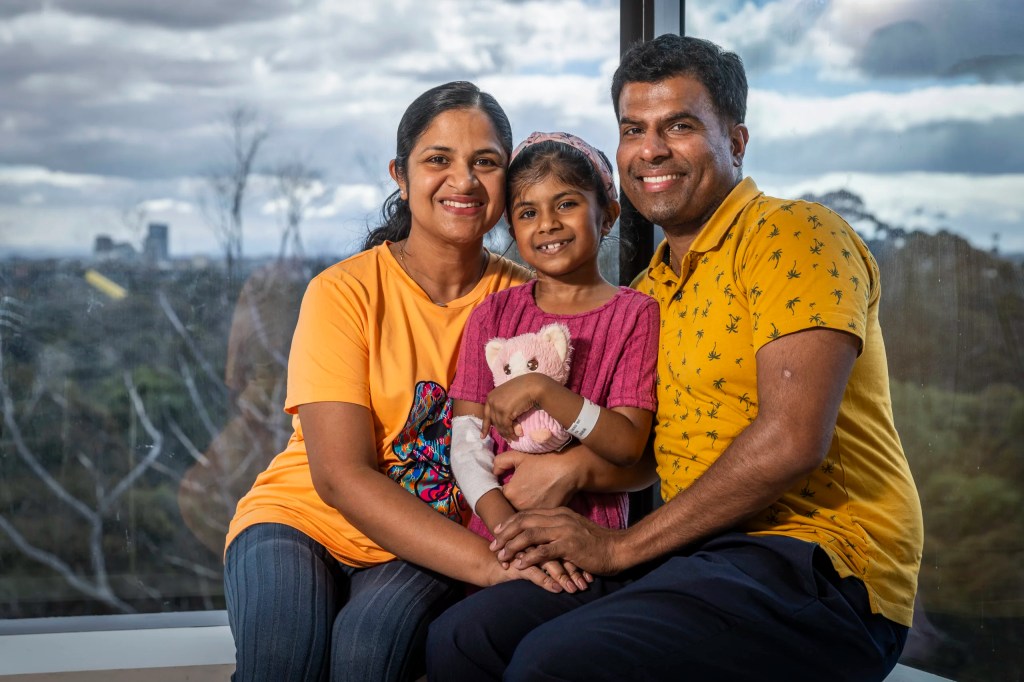 RCH Patient with her parents